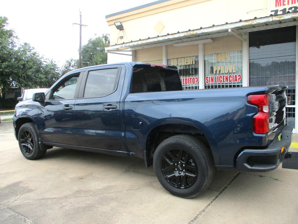 2022 Chevrolet Silverado 1500 Image 2