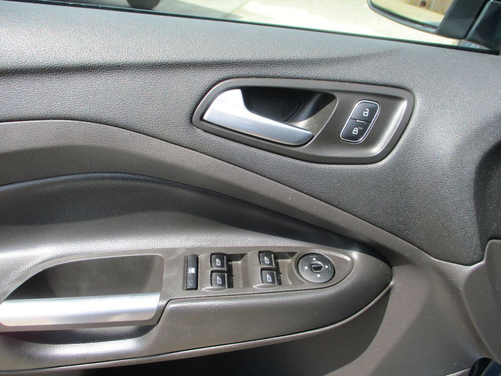 2018 Ford Escape Image 9