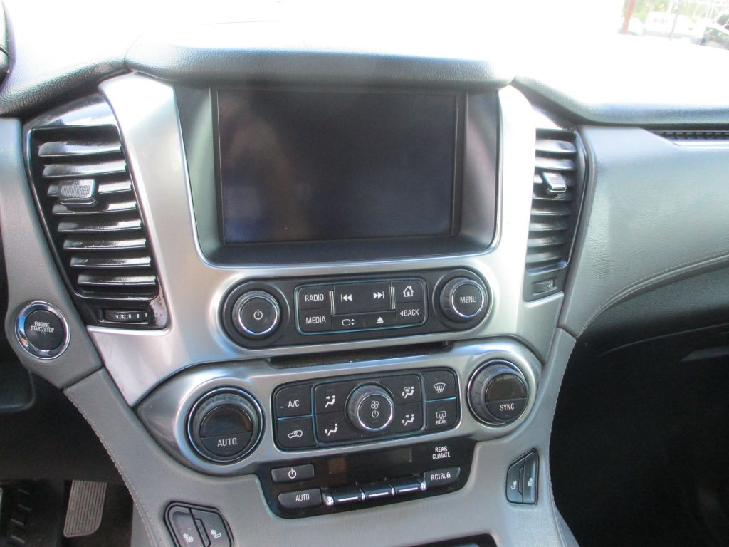 2015 Chevrolet Tahoe Image 12