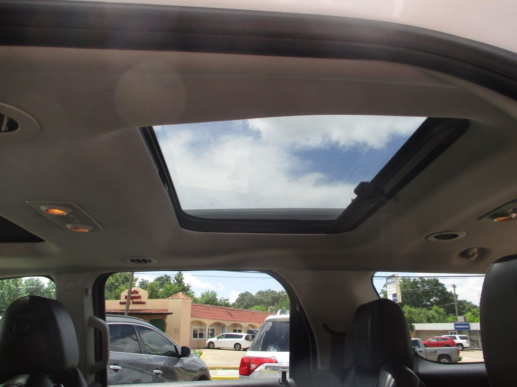 2016 GMC Acadia Image 11