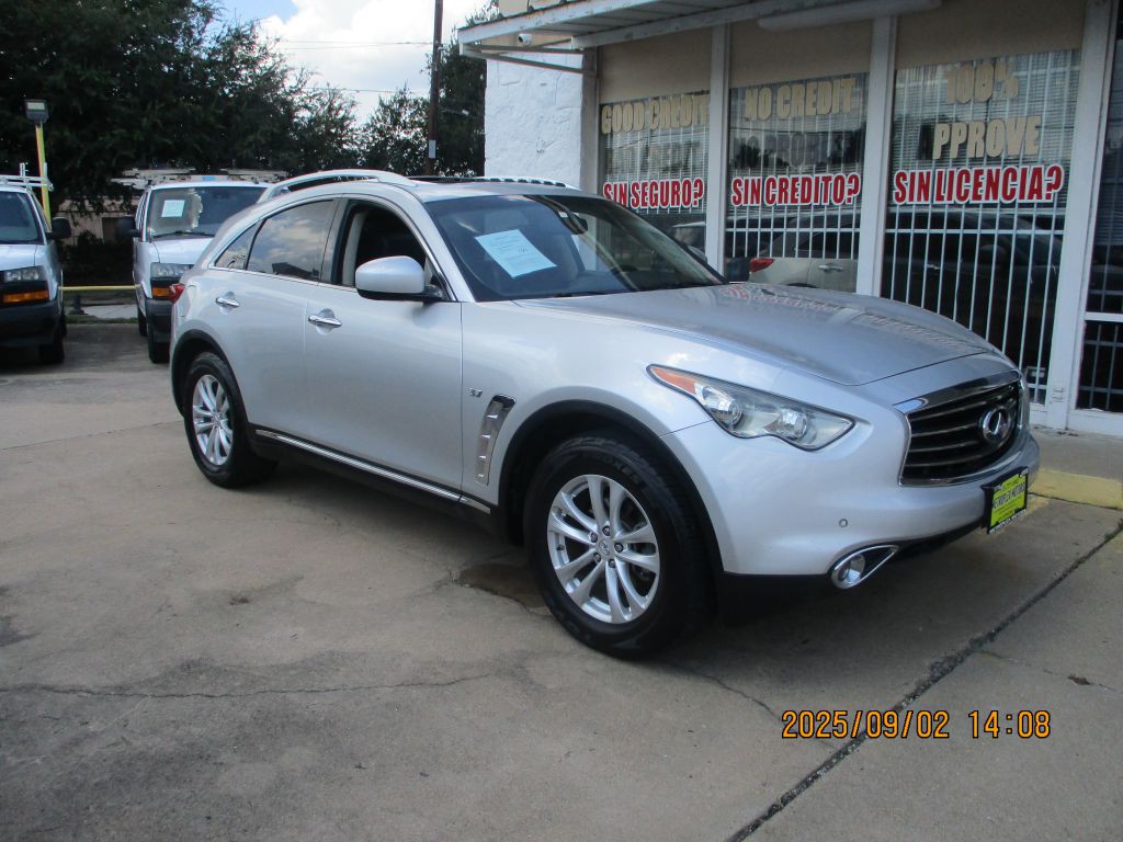 2014 INFINITI QX70 Image 3