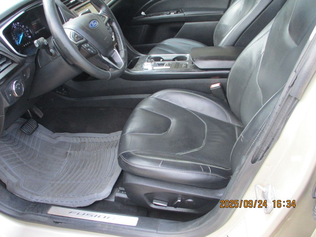 2019 Ford Fusion Image 8