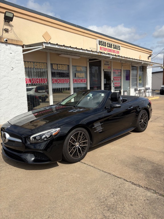 2017 Mercedes-Benz SL-Class Image 30