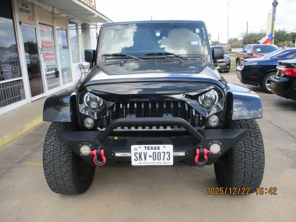 2014 Jeep Wrangler Unlimited Image 2