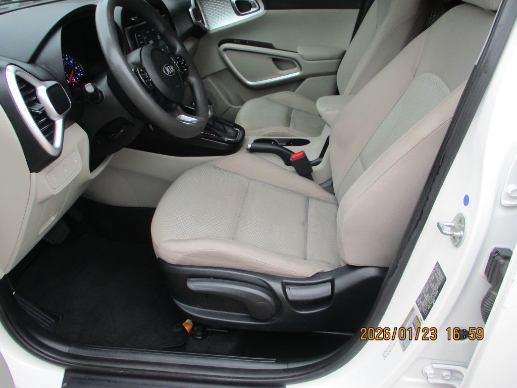 2021 Kia Soul Image 7