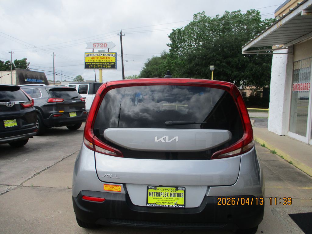 2022 Kia Soul Image 4