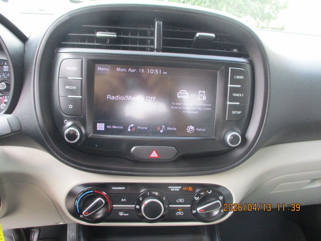 2022 Kia Soul Image 9