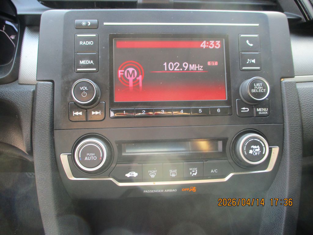 2018 Honda Civic Image 8