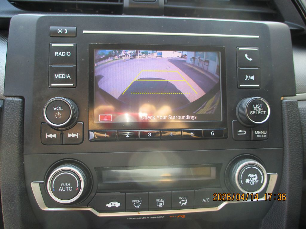 2018 Honda Civic Image 10