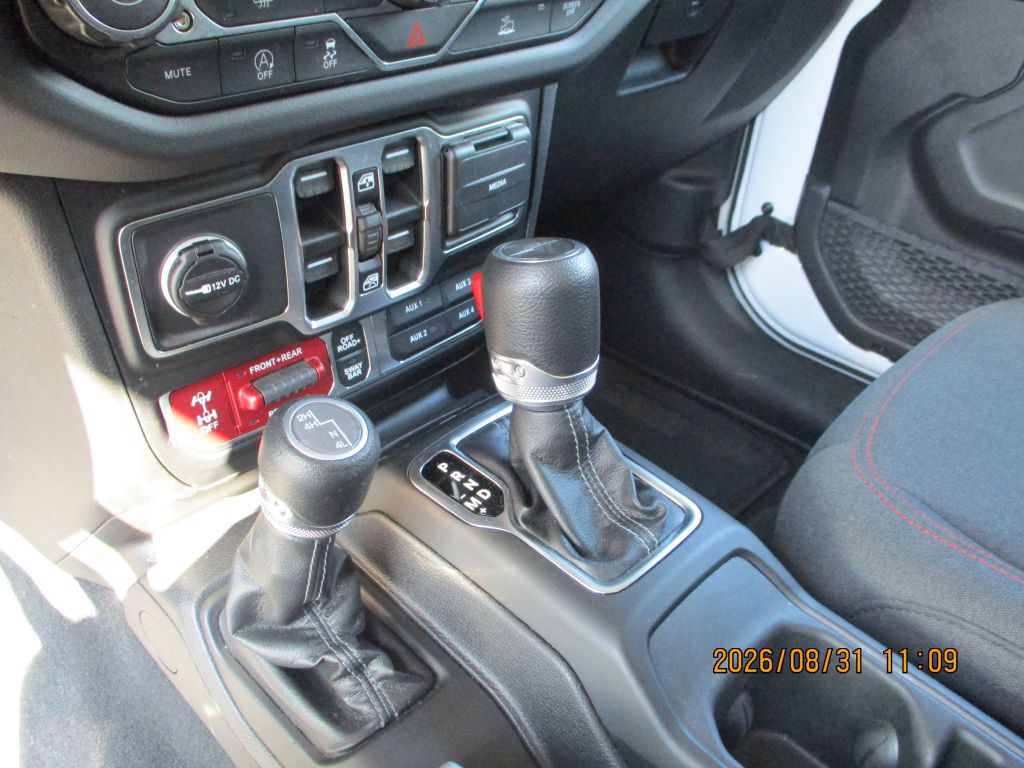 2026 Jeep Gladiator Image 8