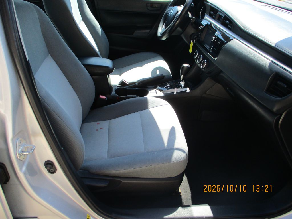 2016 Toyota Corolla Image 7