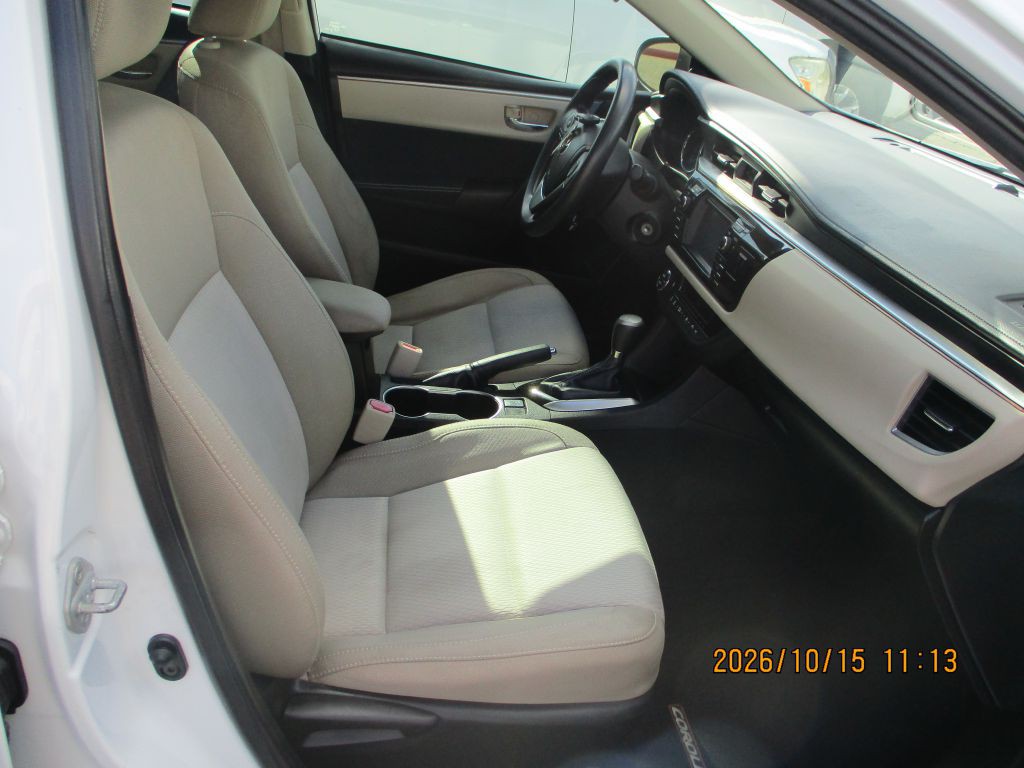 2016 Toyota Corolla Image 8