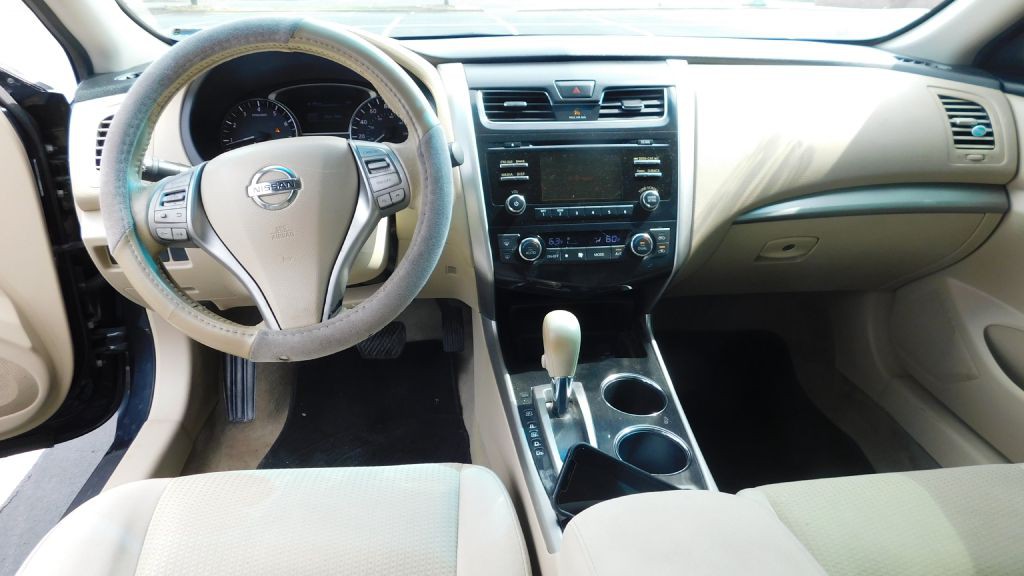 2014 Nissan Altima Image 7