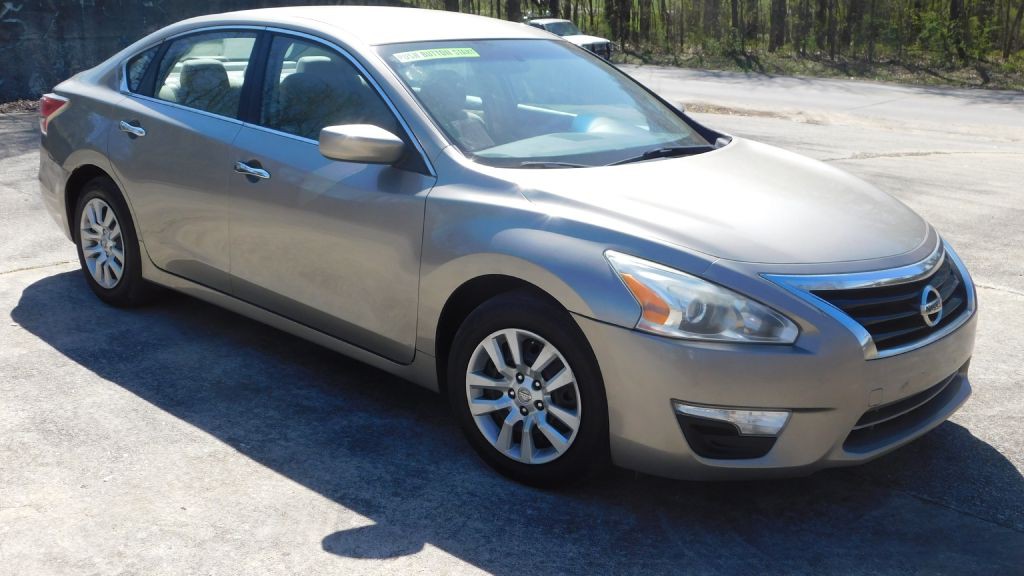 2014 Nissan Altima Image 2