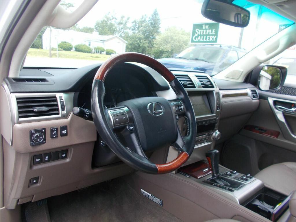 2012 Lexus GX 460 Image 11
