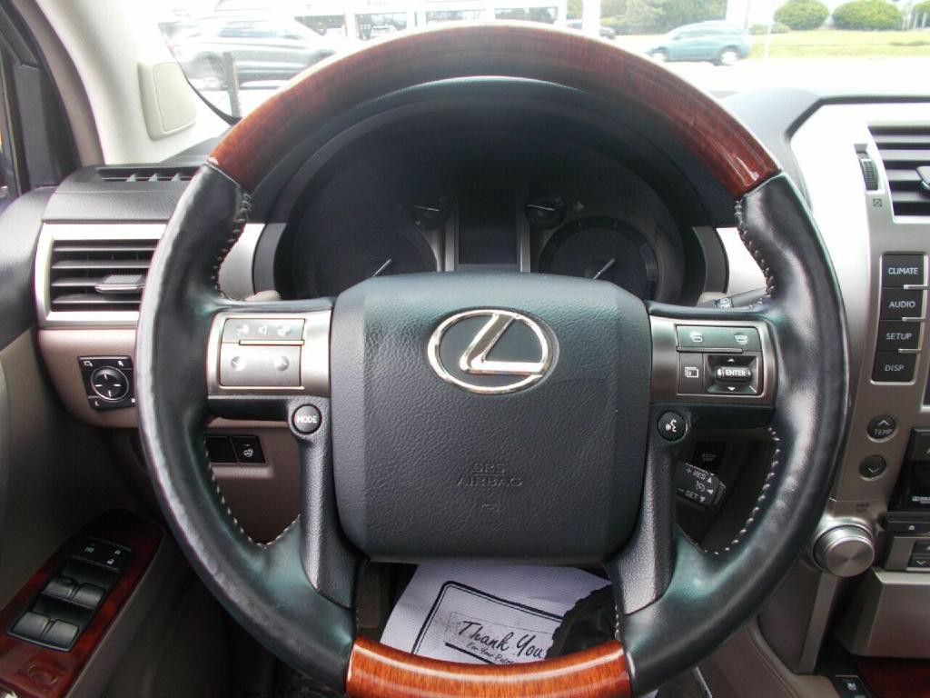 2012 Lexus GX 460 Image 24