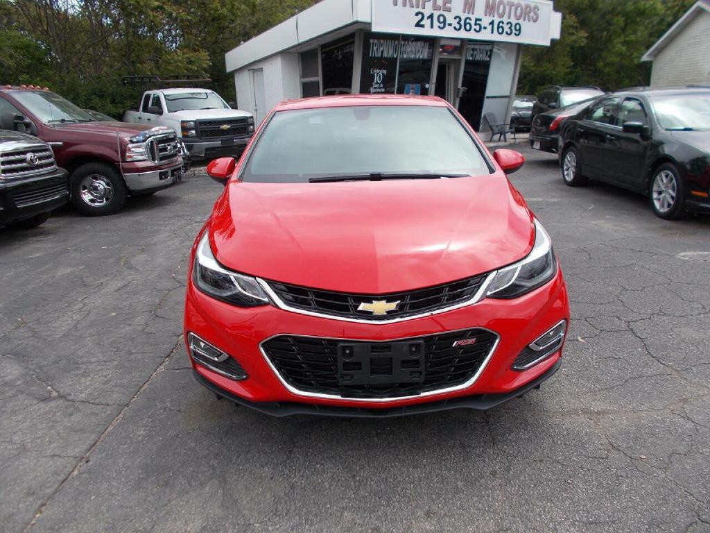 2016 Chevrolet Cruze Image 2