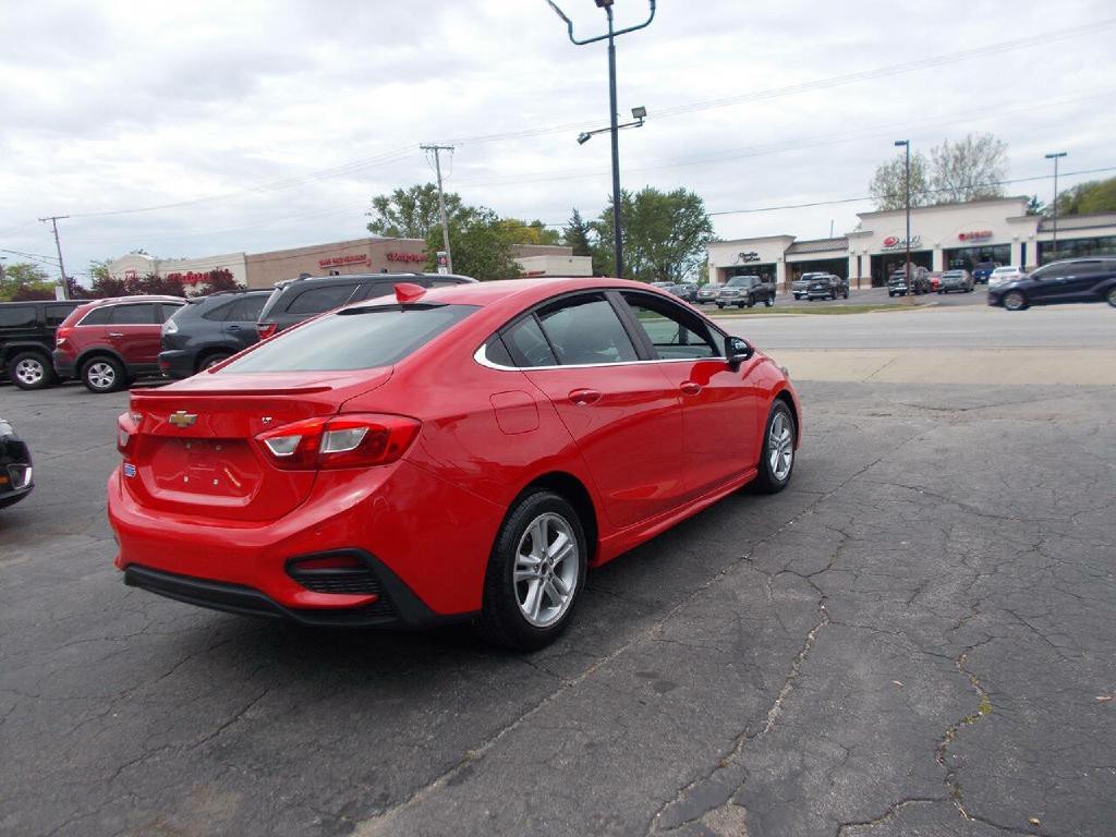 2016 Chevrolet Cruze Image 4