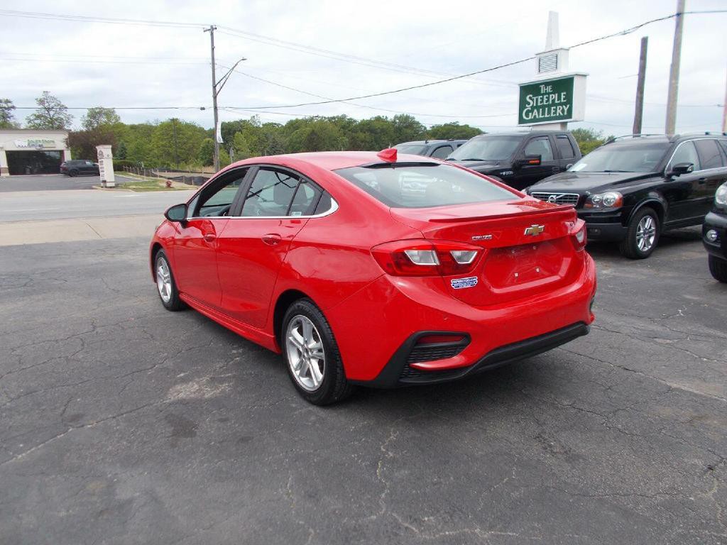 2016 Chevrolet Cruze Image 6