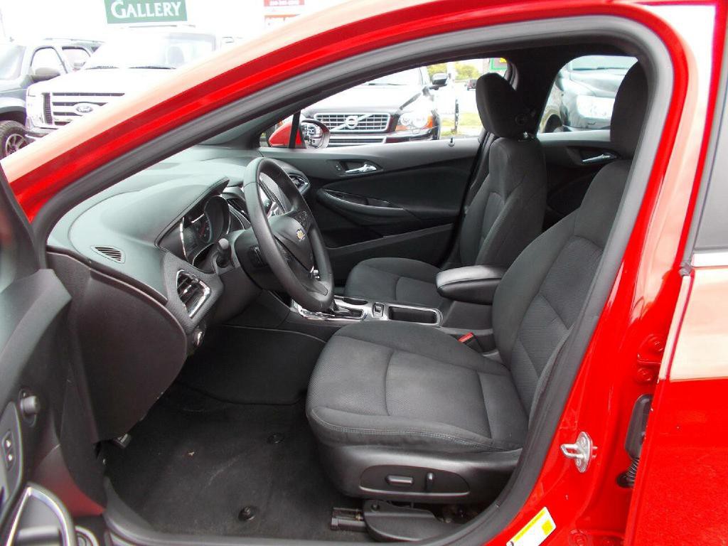 2016 Chevrolet Cruze Image 12