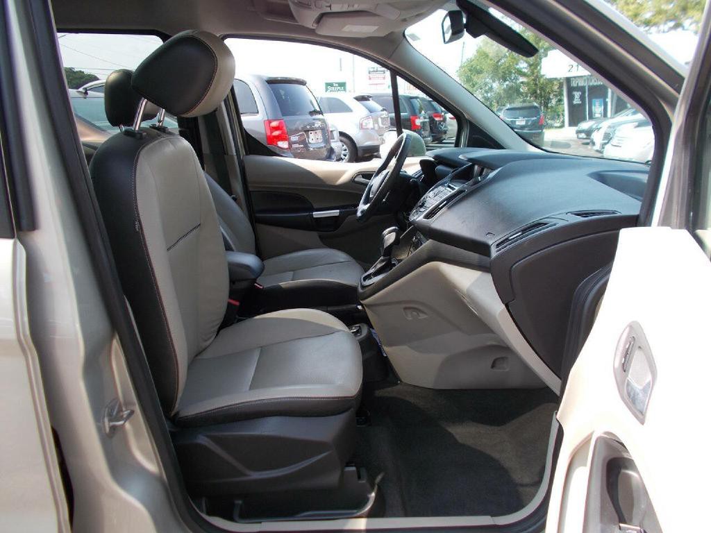 2016 Ford Transit Connect Image 16