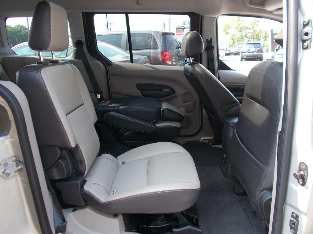 2016 Ford Transit Connect Image 17