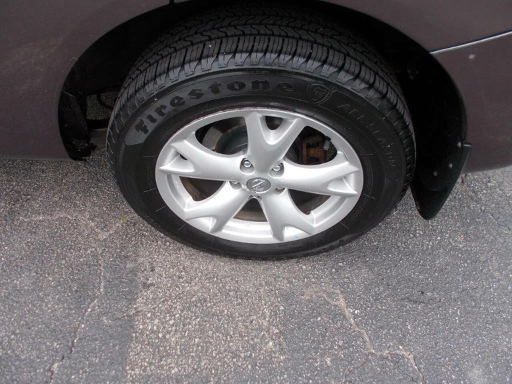 2009 Nissan Rogue Image 5