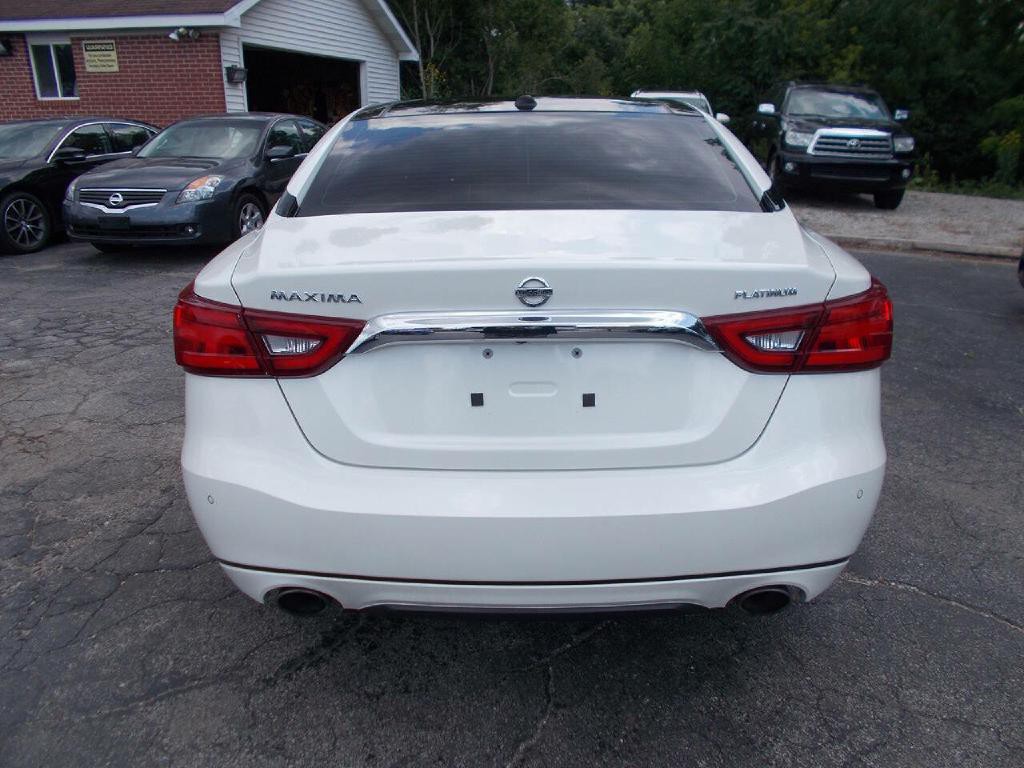 2016 Nissan Maxima Image 4