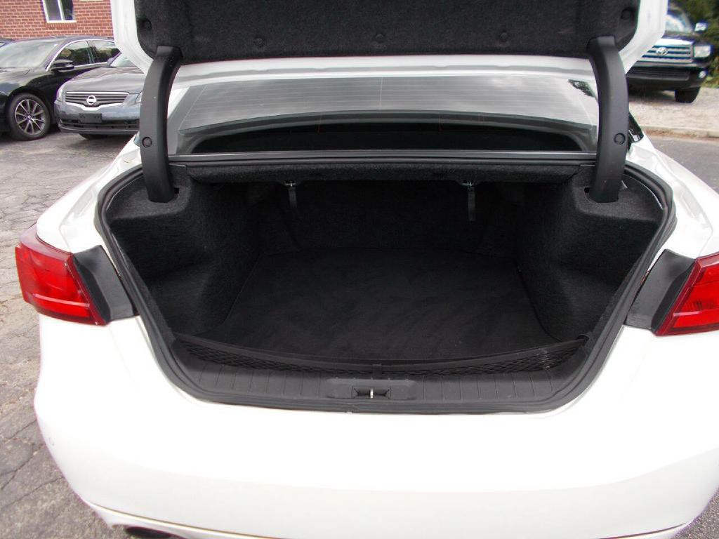 2016 Nissan Maxima Image 7