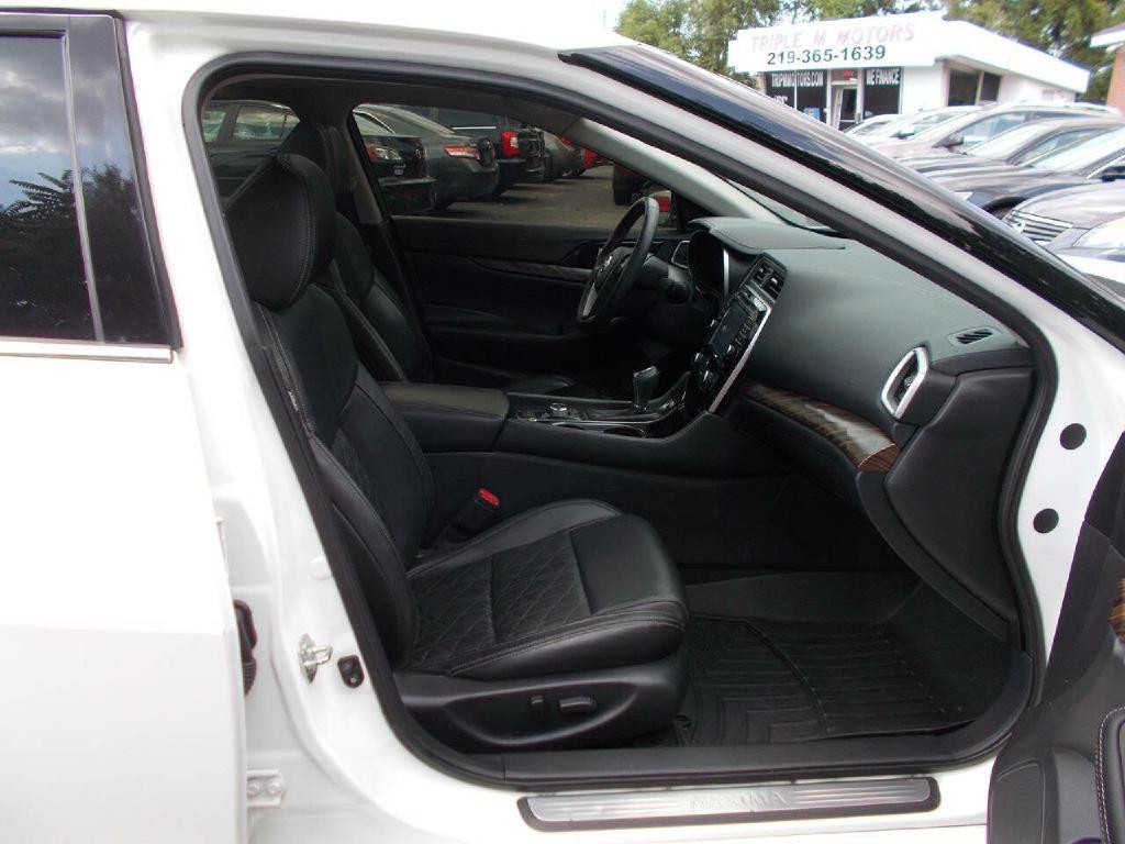 2016 Nissan Maxima Image 16