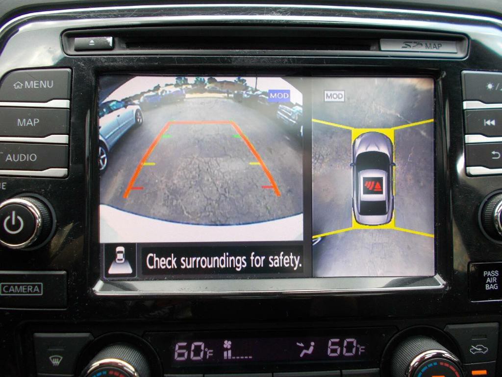2016 Nissan Maxima Image 20
