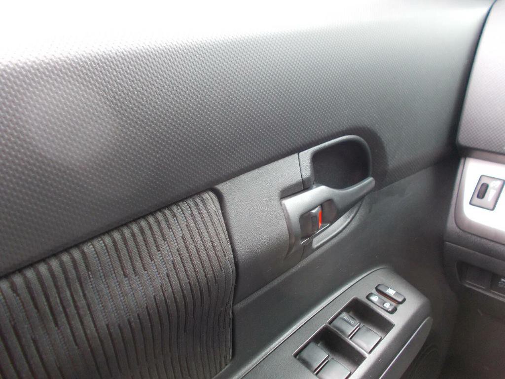 2013 Scion xB Image 18