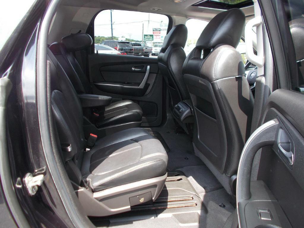2011 GMC Acadia Image 15