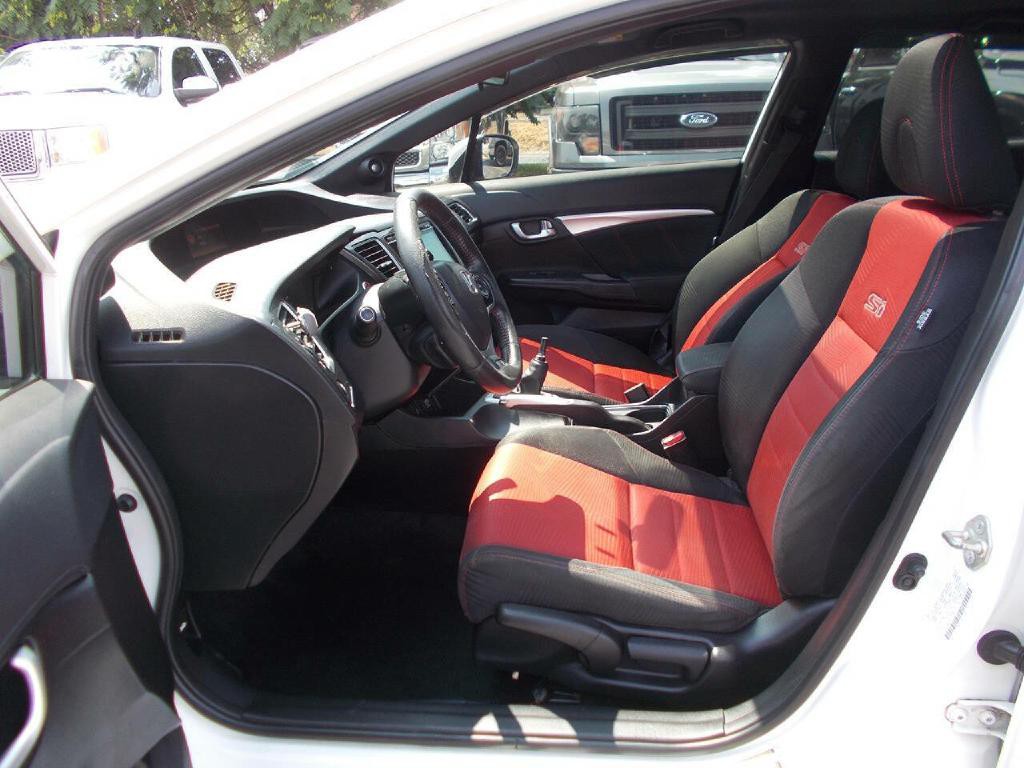 2015 Honda Civic Image 11