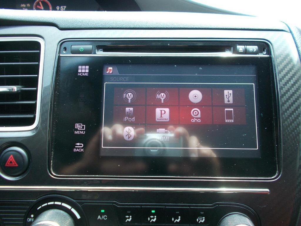 2015 Honda Civic Image 17