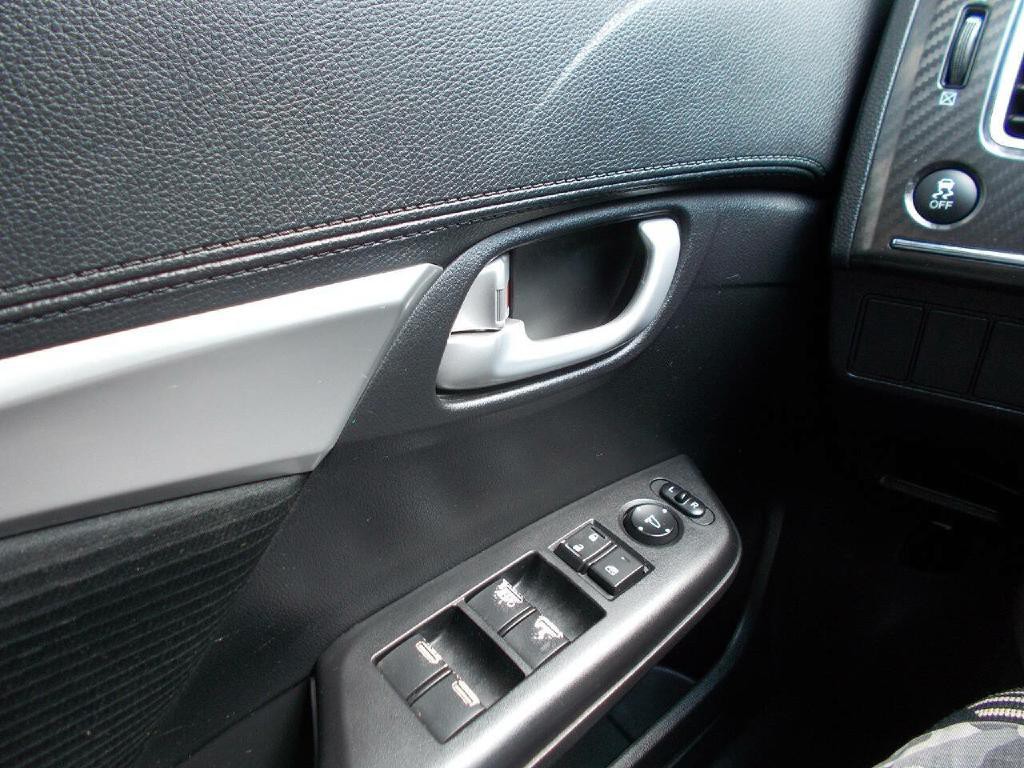 2015 Honda Civic Image 20