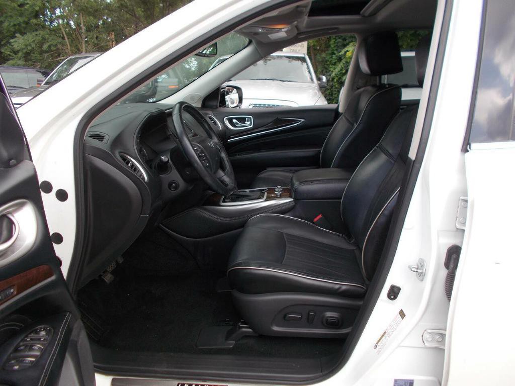 2017 INFINITI QX60 Image 12