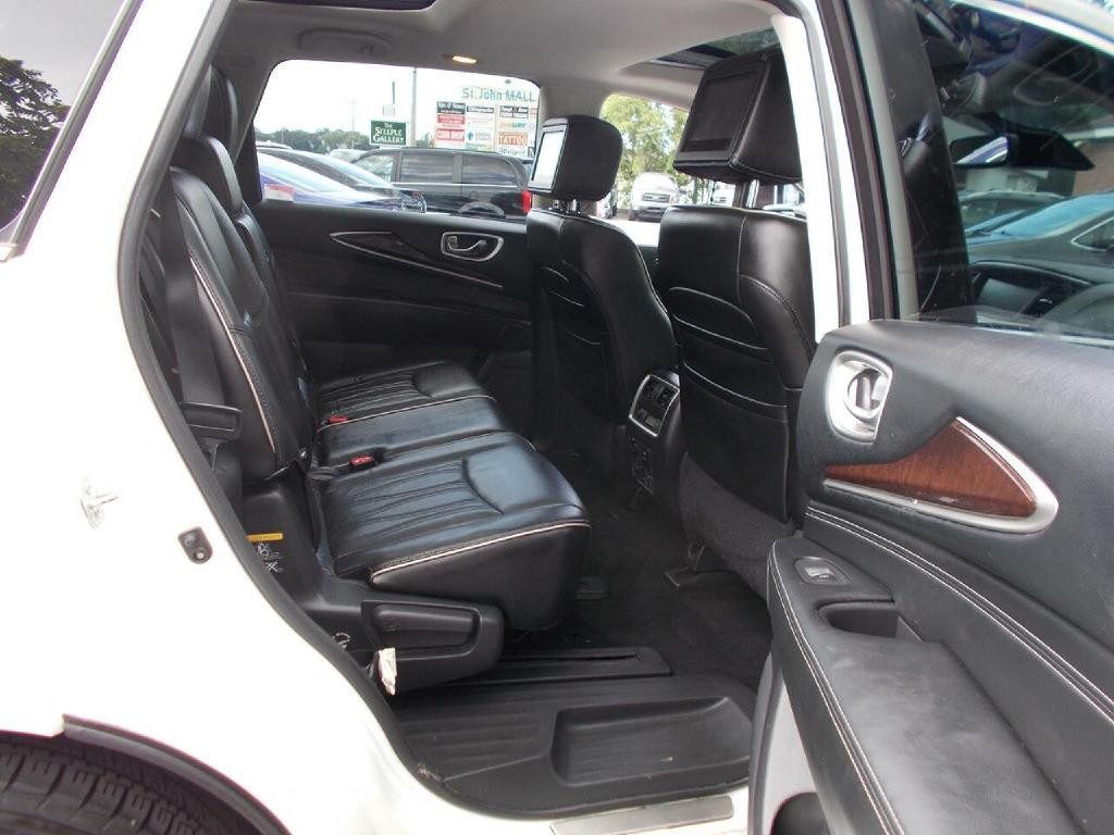 2017 INFINITI QX60 Image 17