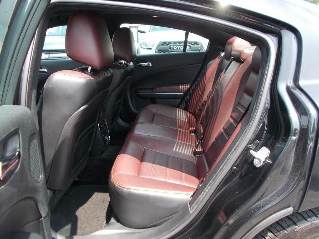 2014 Dodge Charger Image 12