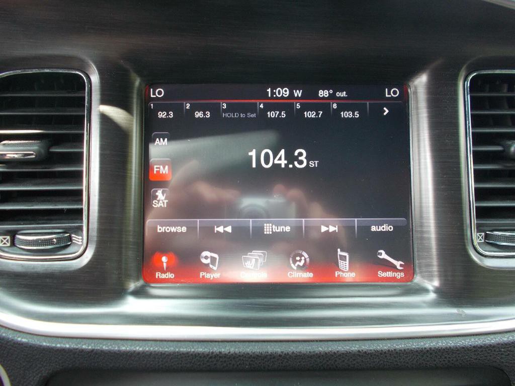 2014 Dodge Charger Image 16