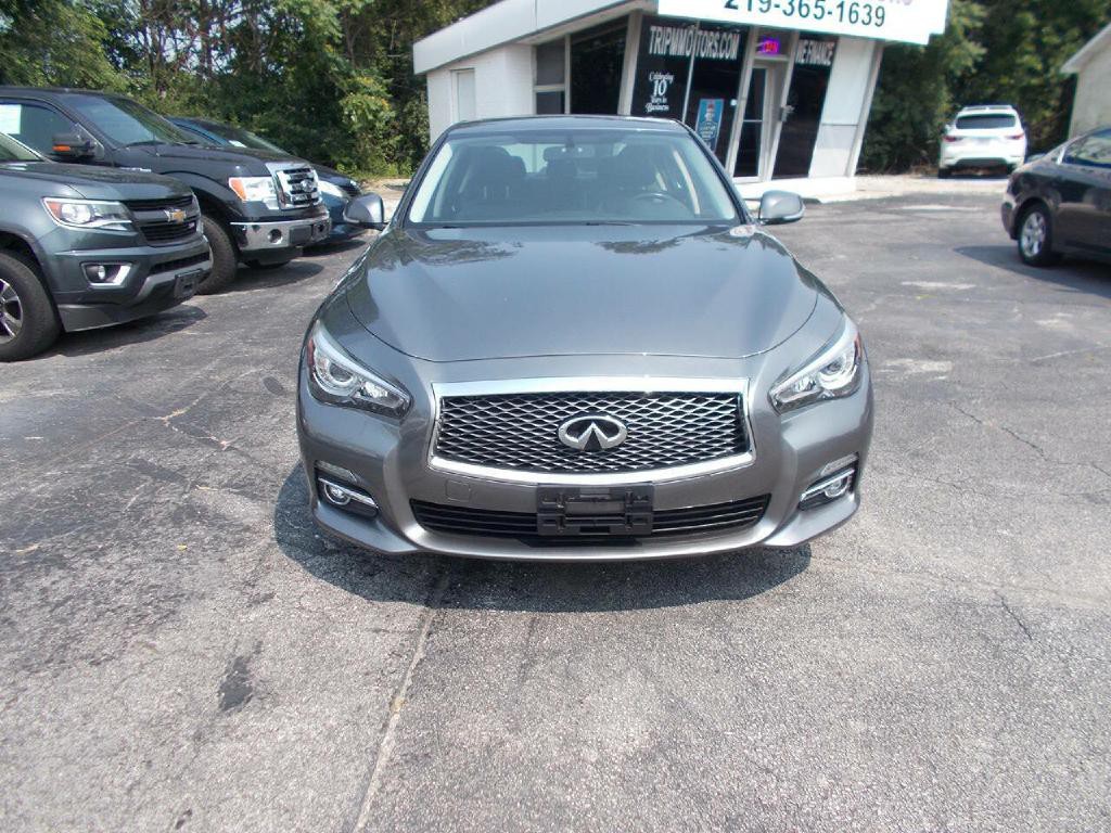 2015 INFINITI Q50 Image 2