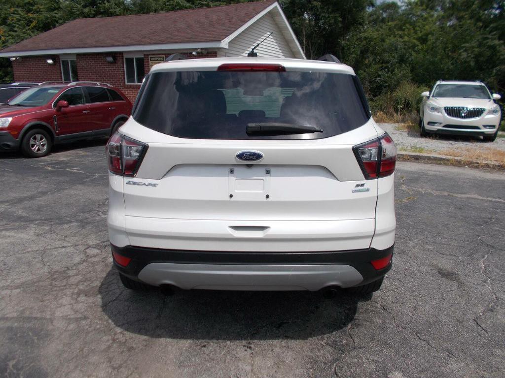 2017 Ford Escape Image 4