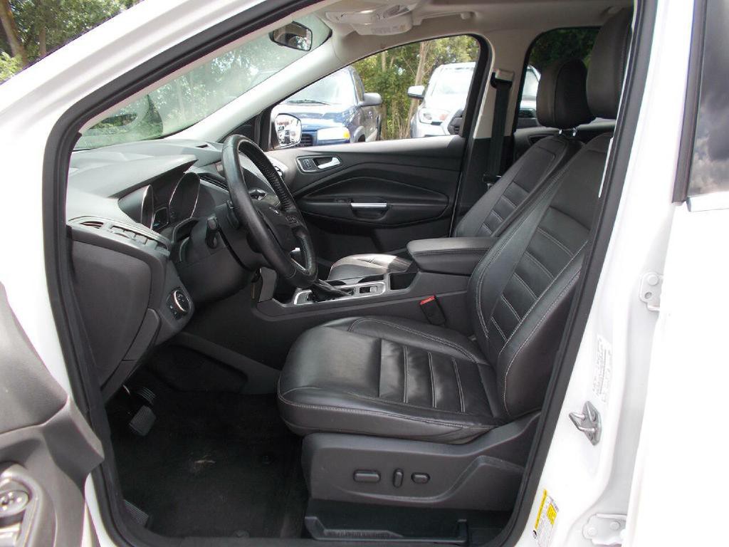 2017 Ford Escape Image 10