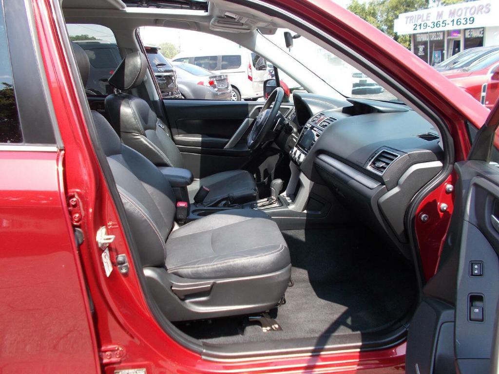 2016 Subaru Forester Image 13