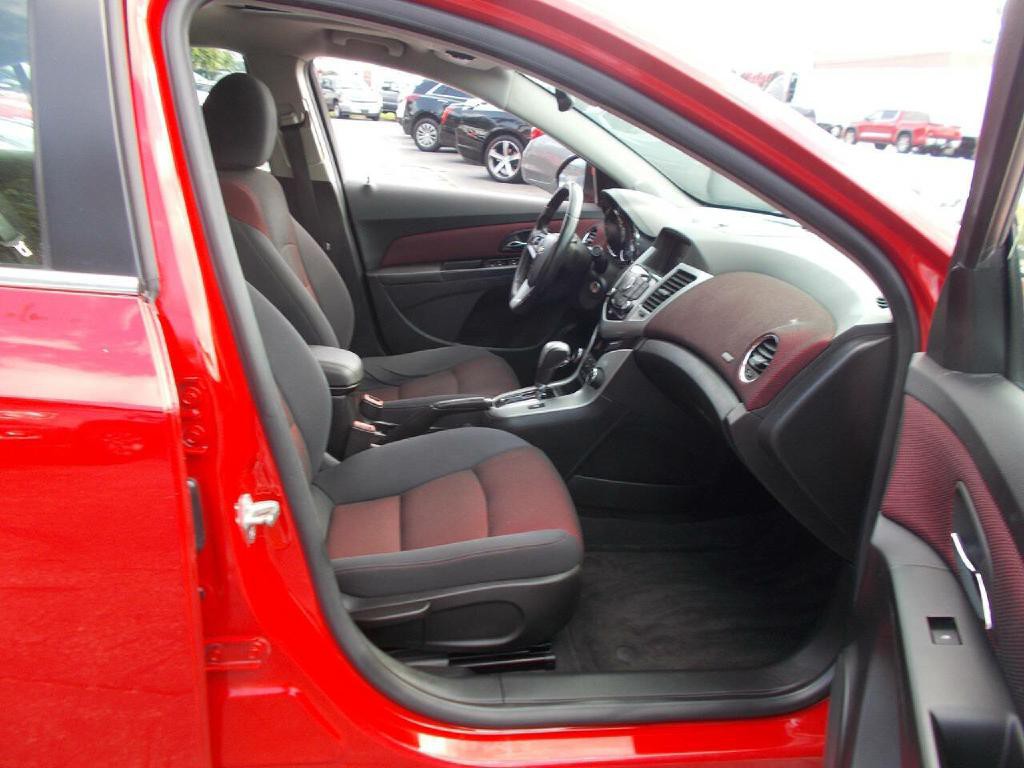 2013 Chevrolet Cruze Image 13