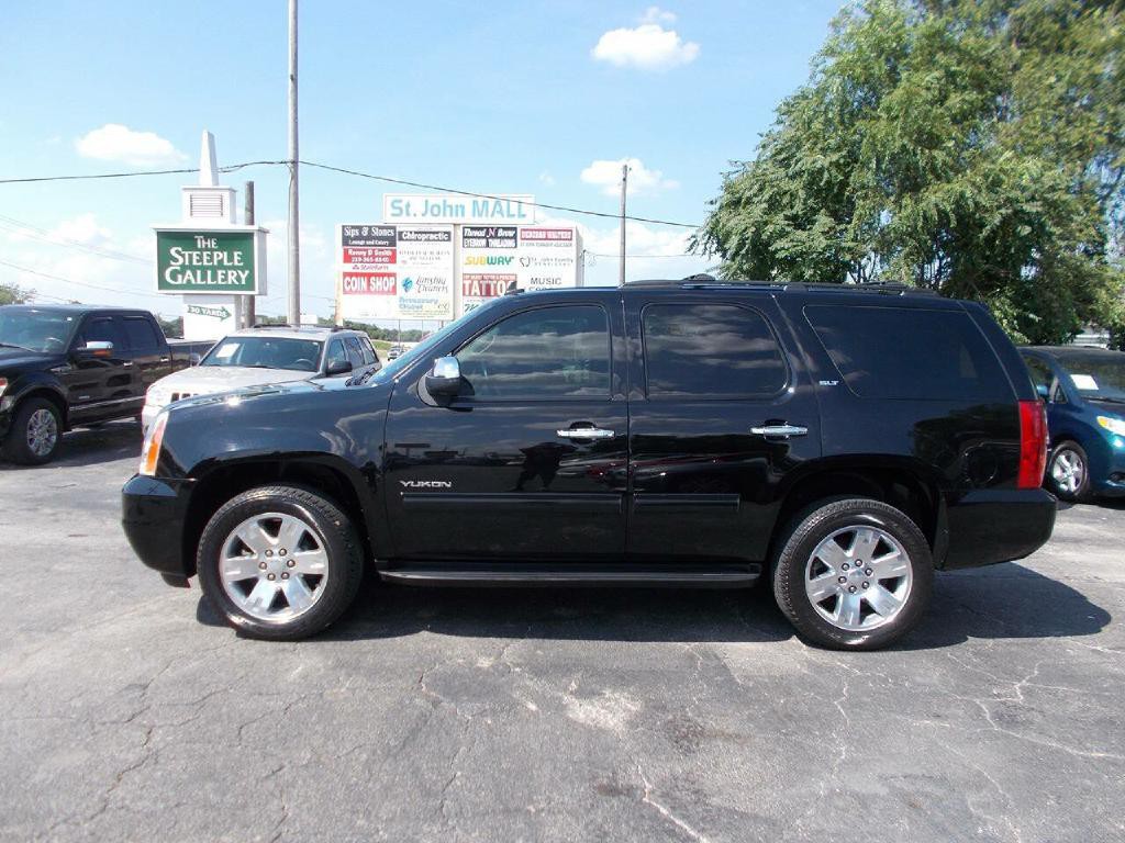 2013 GMC Yukon Image 1