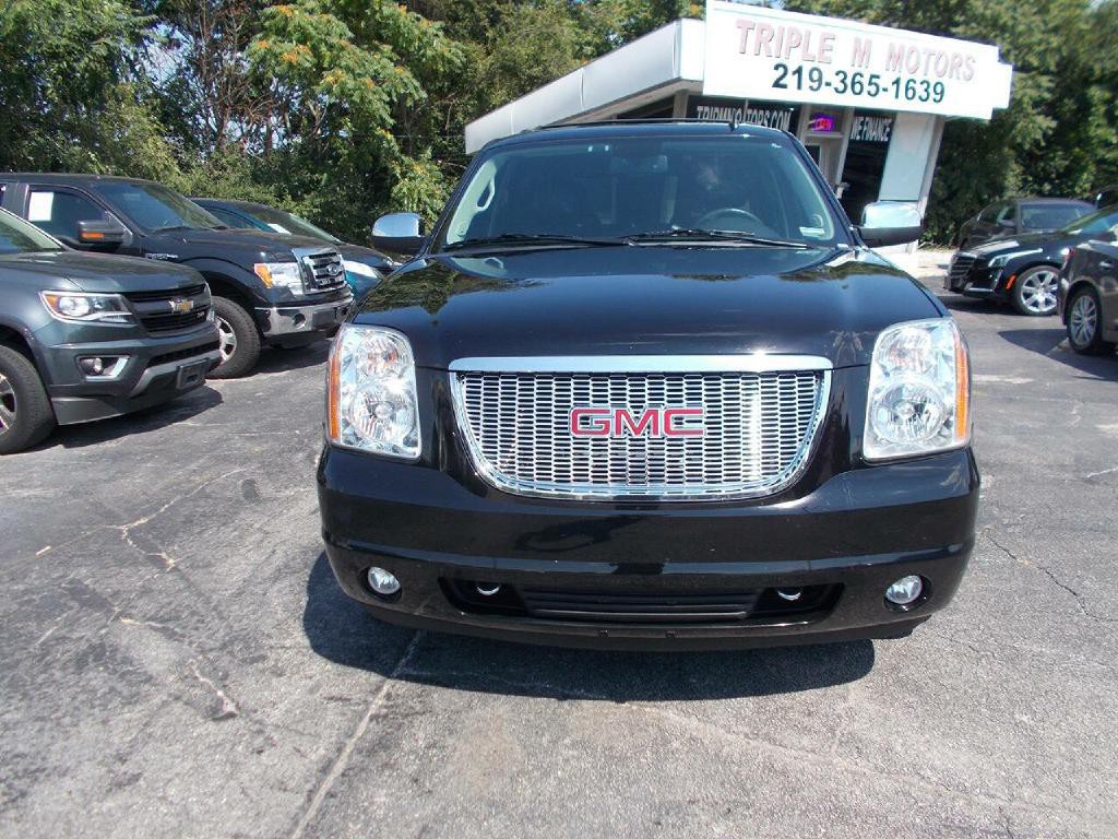 2013 GMC Yukon Image 2