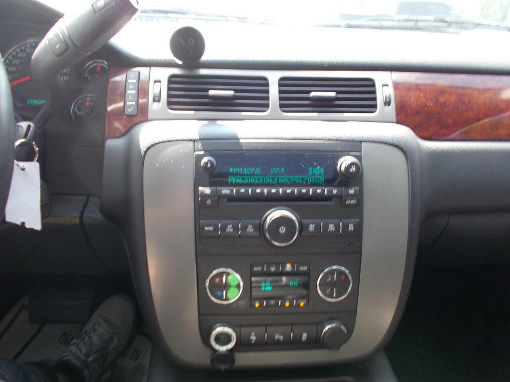 2013 GMC Yukon Image 18