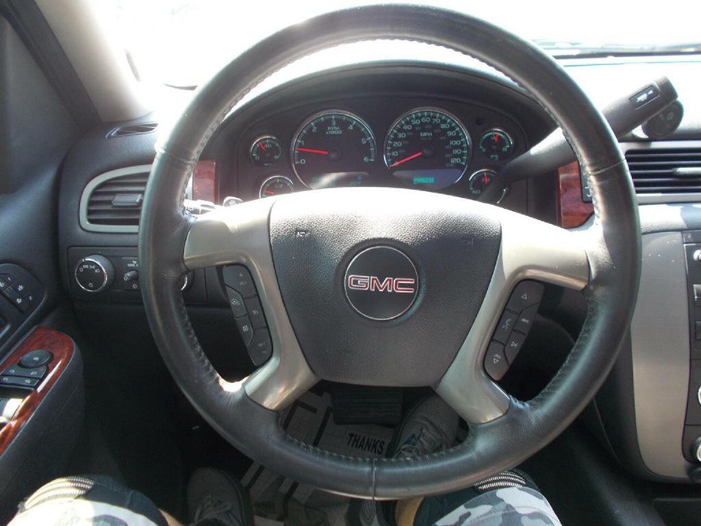 2013 GMC Yukon Image 20