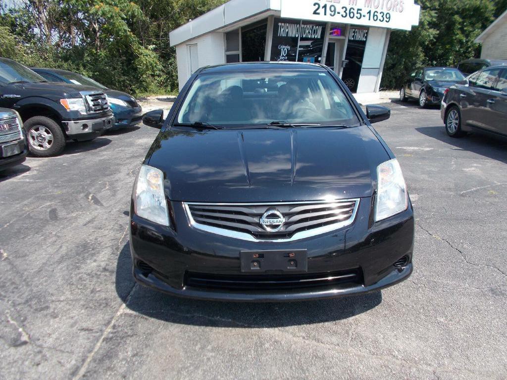 2010 Nissan Sentra Image 2